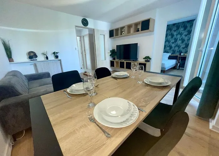 Apartament Urban Chic 4 - Wifi - Parking *